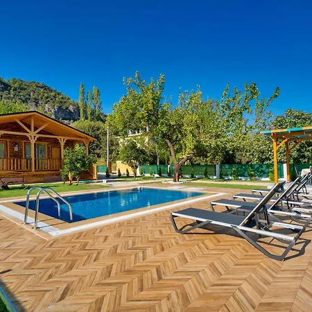 Sarıkavak Luxury Villa *
